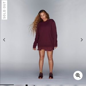 Ivy park XSMALL oversized crewneck sweater SOLDOUT